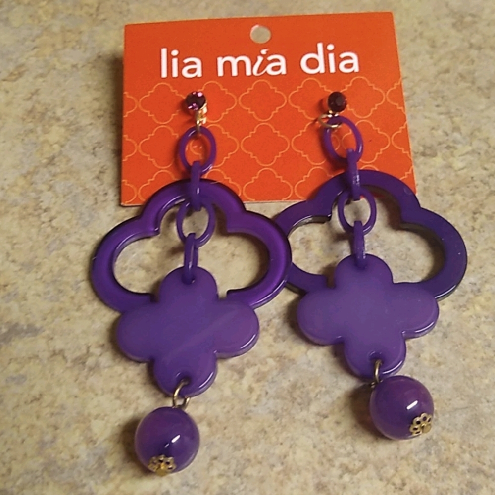😻 3 For $15 Big Purple Lucite Shape Dangles